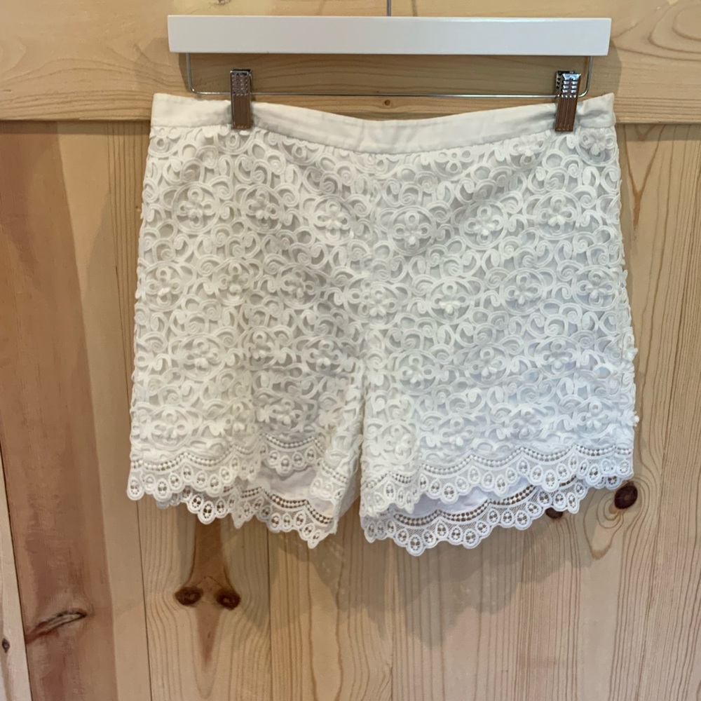 J McLaughlin lace shorts size 10